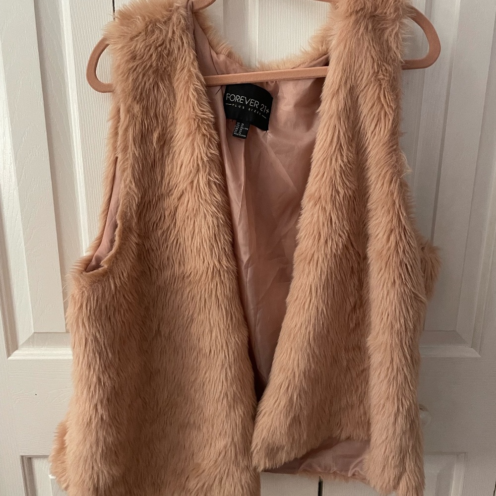 Plus Size Fur Vest Forever 21